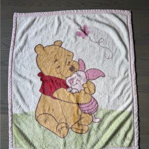 Disney Baby Kidsline Pink WINNIE THE POOH PIGLET Acrylic Baby Blanket BABY GIRL